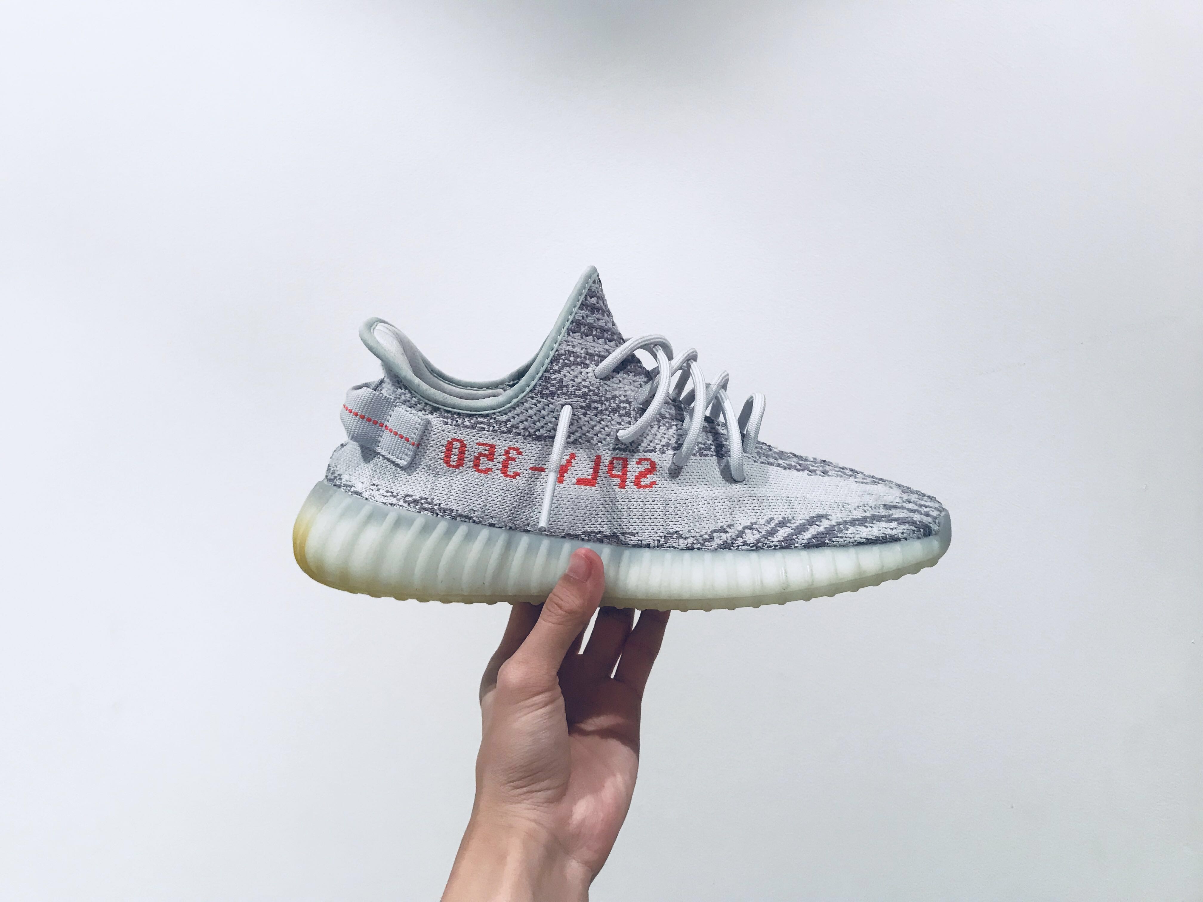 yeezy 350 draw