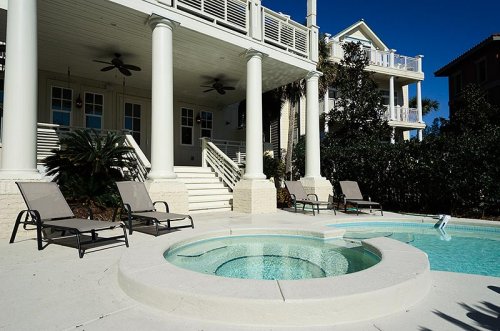 500x331 360 Blue Vacation Properties - 360 Blue Watercolor