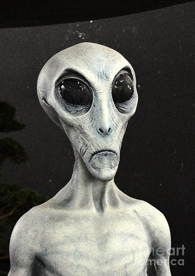 638x900 Grey Alien Science Fiction Portrait Black And White Watercolor - Alien Watercolor