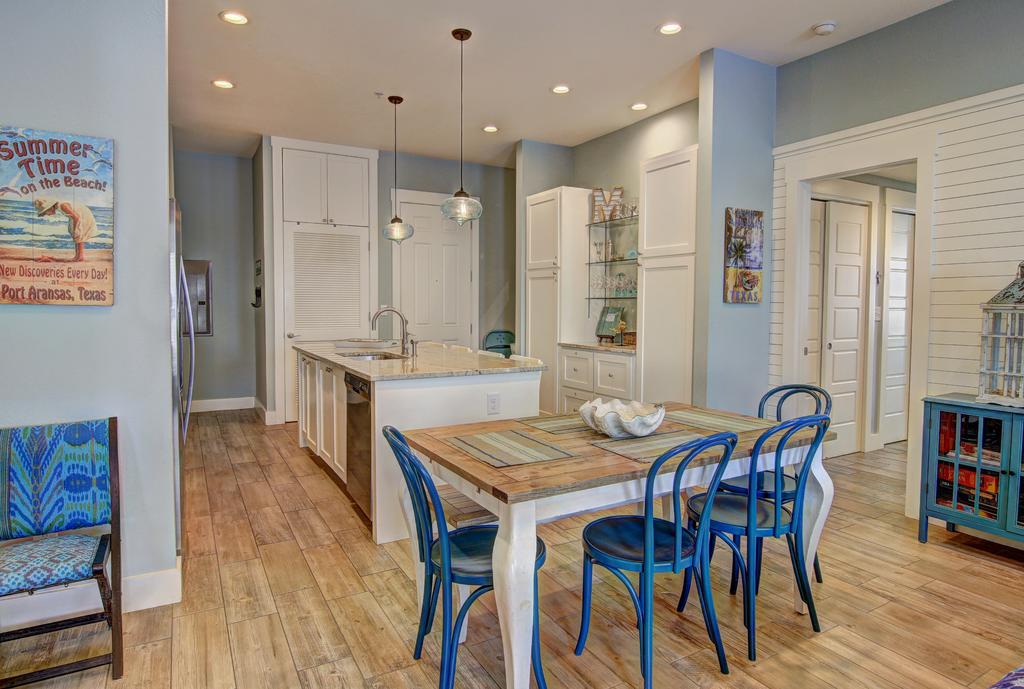 1024x689 Watercolor Bungalow 3 Bedroom, Port Aransas, Tx - Bedroom Watercolor