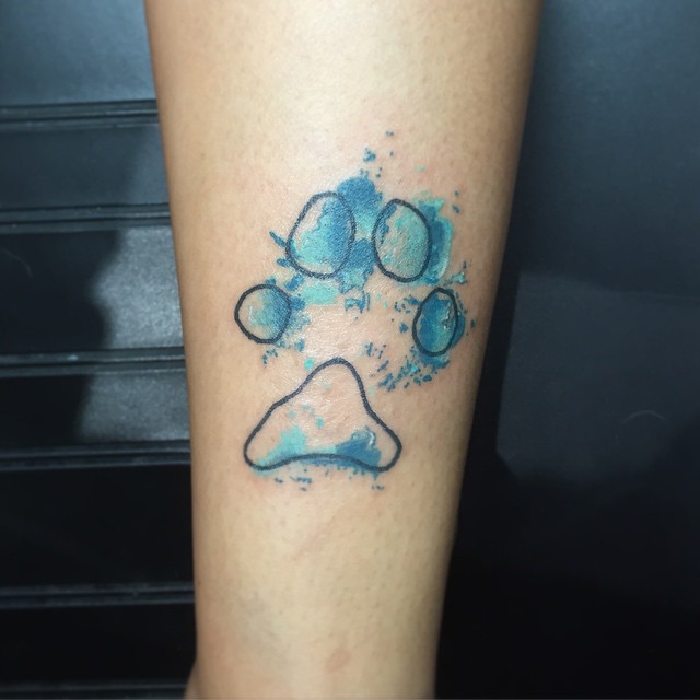 640x640 Cool Dog Paw Tattoos Ideas - Dog Paw Print Watercolor