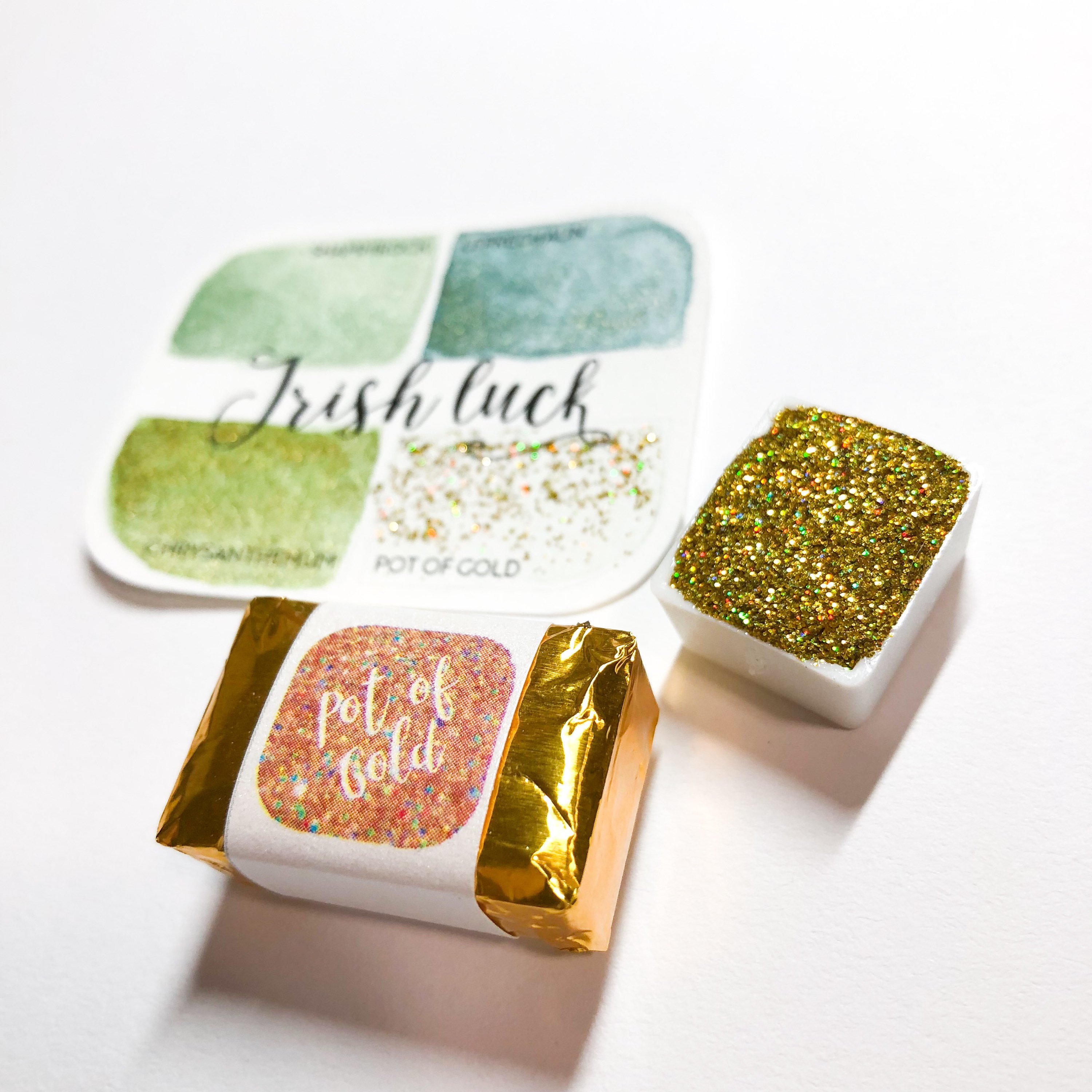 3000x3000 Handmade Shimmering Pot Of Gold Iridescent Glitter Watercolor - Glitter Watercolor Paint