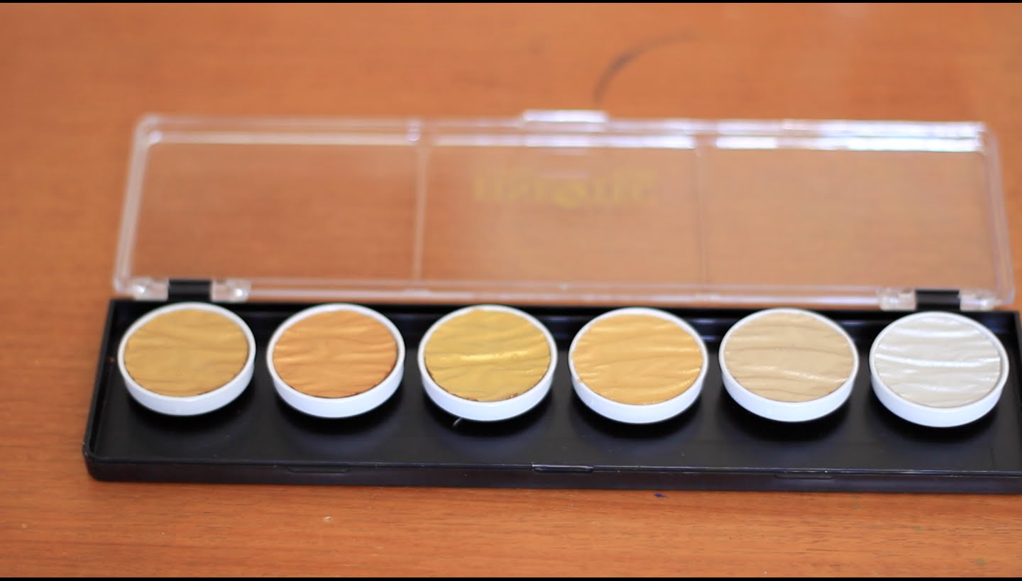 1440x819 Finetec Gold Watercolor Palette - Gold Watercolor