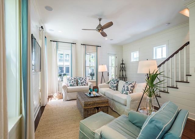 640x457 Image Gallery - Living Room Watercolor