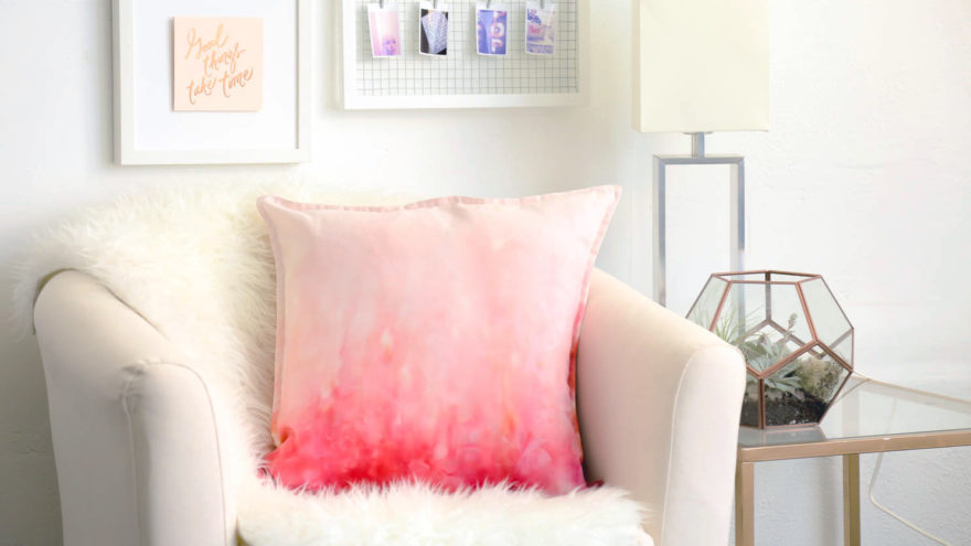 880x495 Diy Watercolor Alcohol Ink Pillows Makeful - Living Room Watercolor