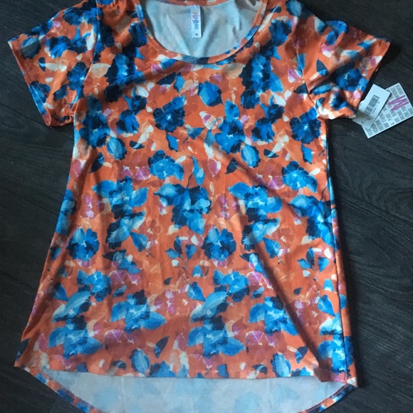 580x580 Lularoe Tops Bnwt Medium Watercolor Floral Classic Tee Poshmark - Lularoe Watercolor