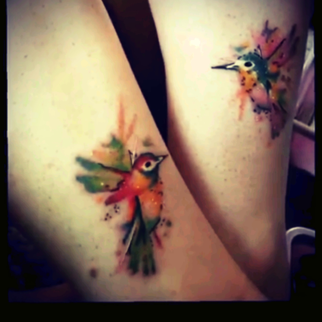 1080x1080 Disnerd Watercolor Hummingbird Tattoos For A Mother Daughter Duo - Mother Daughter Watercolor