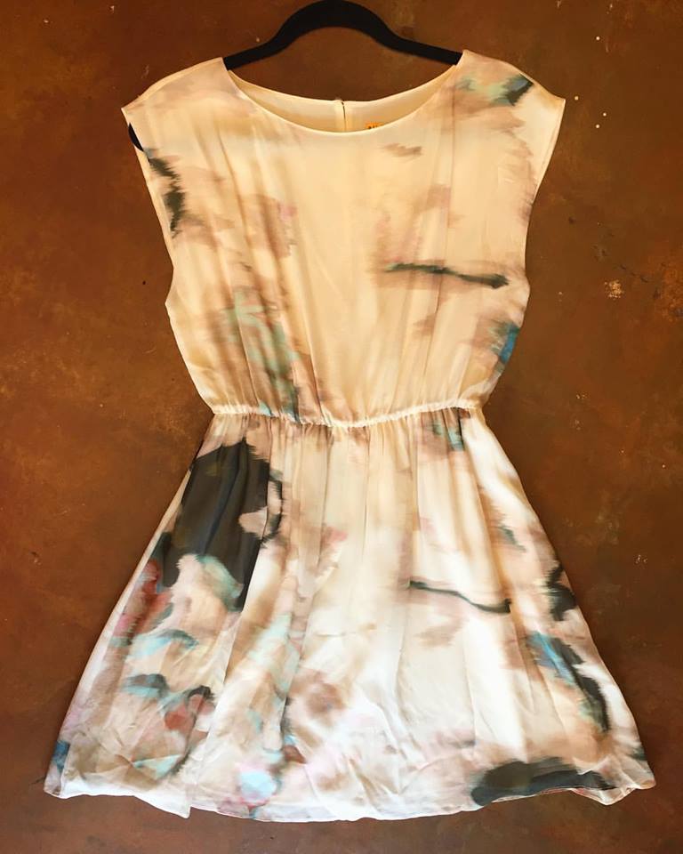 768x960 Vintage Style Alice Olivia Silk Pastel Watercolor Dress - Pastel Watercolor Dress