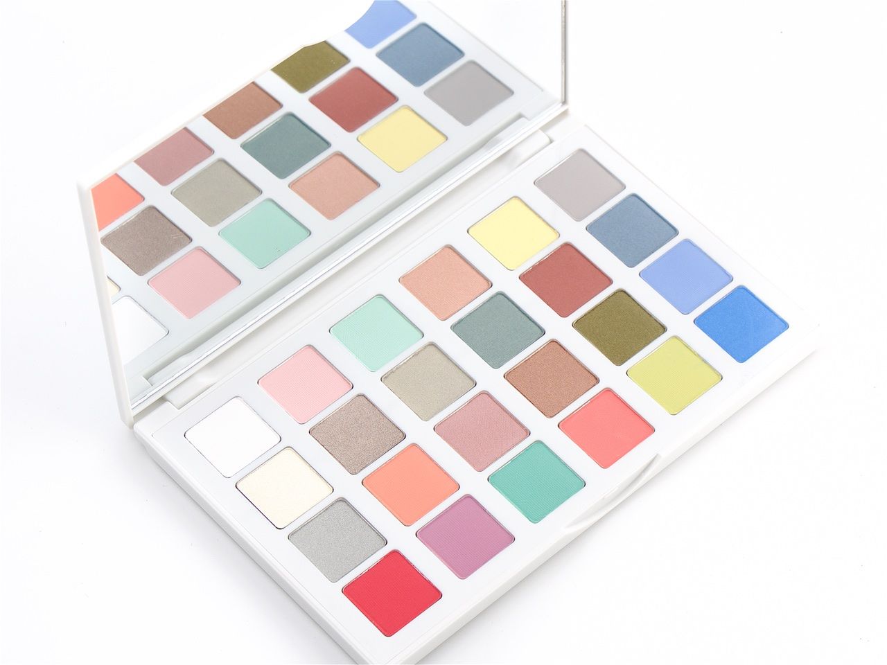 1280x960 Sephora + Pantone Universe Color Of The Year 2016 Modern - Sephora Watercolor Palette