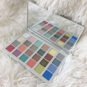 300x300 Sephora Makeup Pantone Universe Watercolors Palette Poshmark - Sephora Watercolor Palette