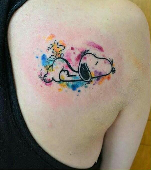605x679 Snoopy Watercolor Tattoo On Right Back Shoulder - Snoopy Watercolor