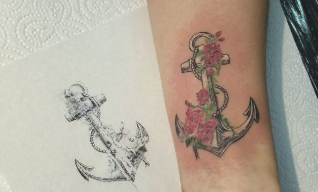 630x380 Freshly Done, Colorful Bee Tattoo With Watercolor Effect. Artist - Watercolor Bee Tattoo