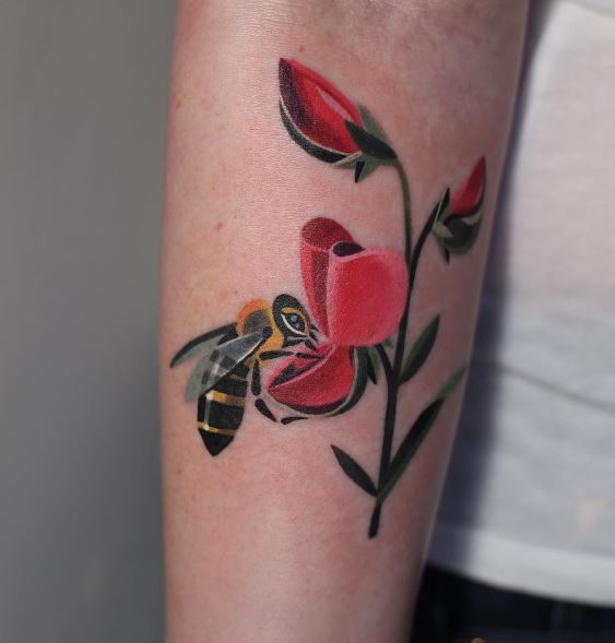 563x589 Watercolor Bee Tattoo - Watercolor Bee Tattoo