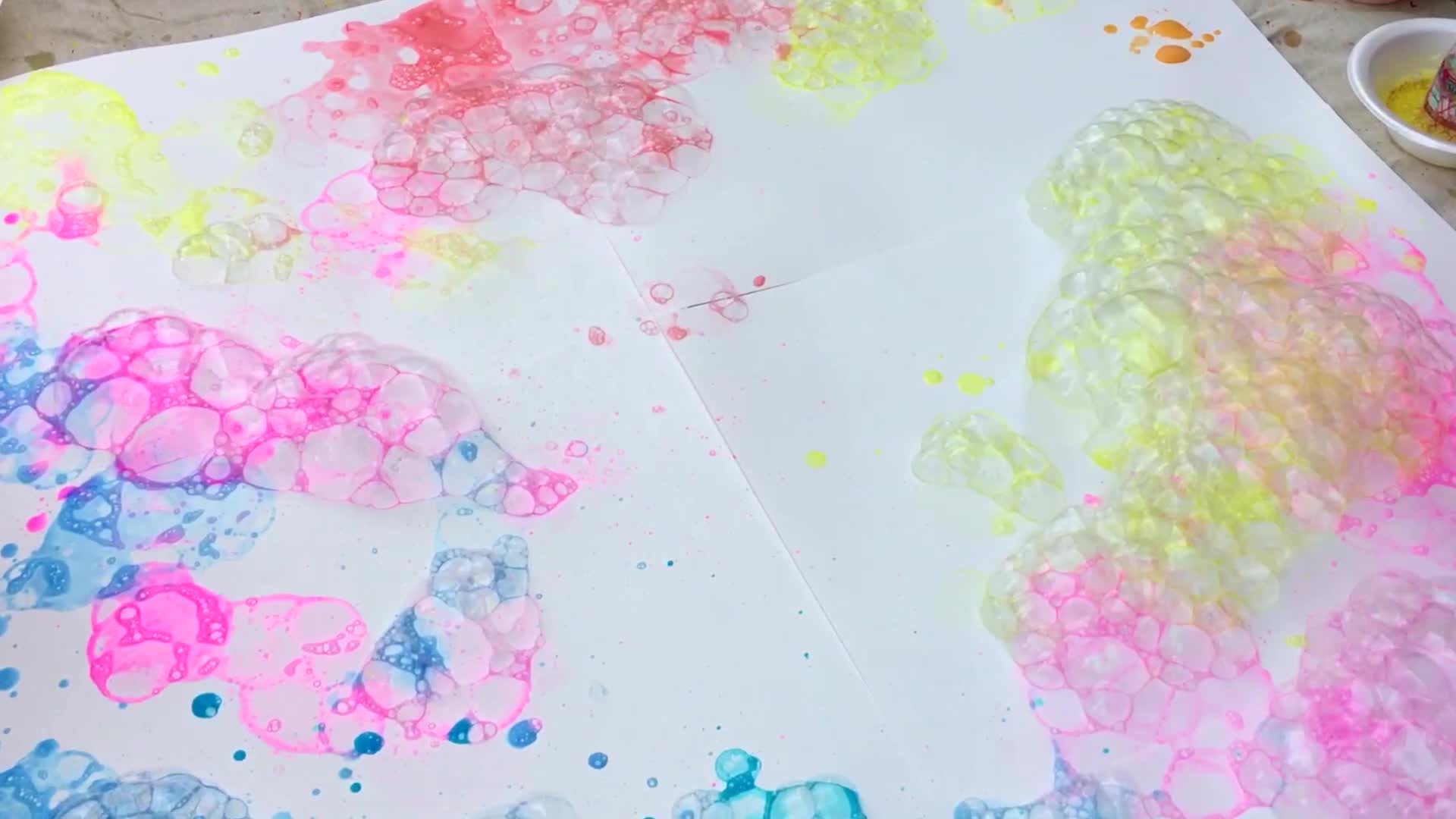 1920x1080 Recycled Bottle Bubble Art With Kids - Watercolor Bubble Art