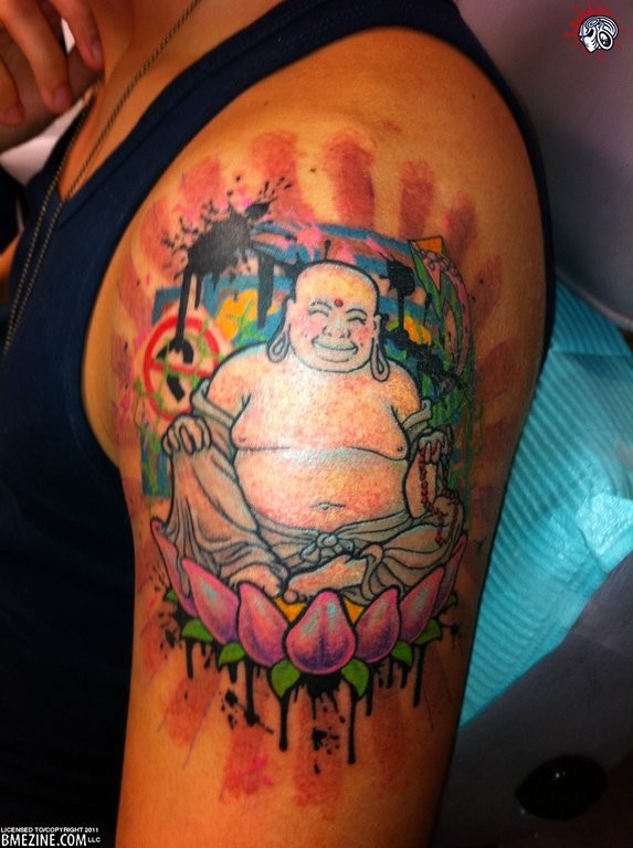 573x768 Homemade Watercolor Style Small Shoulder Tattoo Of Smiling Buddha - Watercolor Buddha Tattoo