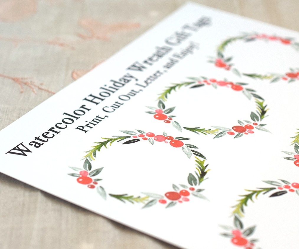 1013x843 Watercolor Holiday Wreath Tutorial + Free Printable The - Watercolor Christmas Wreath