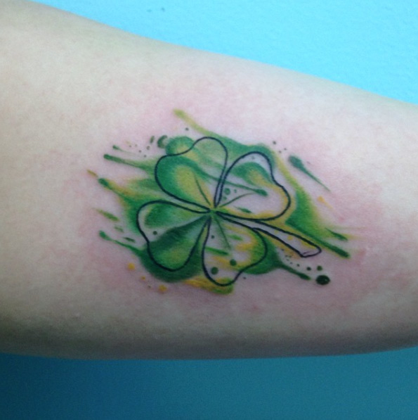 595x597 35 Artistic Shamrock And Four Leaf Clover Tattoos - Watercolor Clover