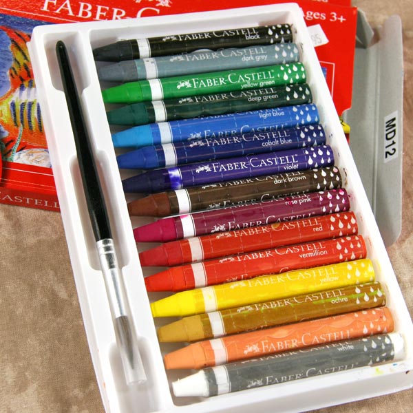 600x600 Club Scrap - Watercolor Crayons