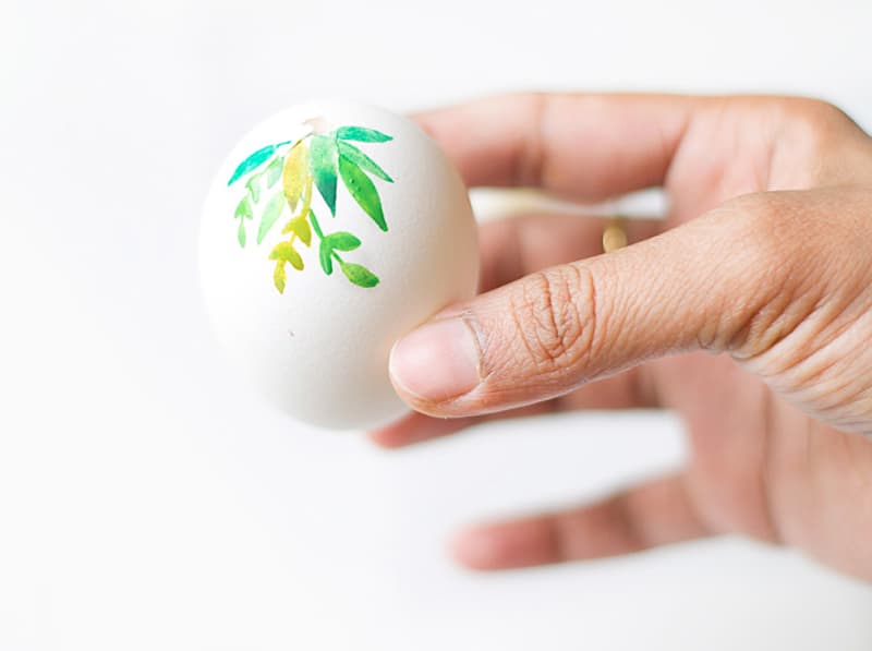 800x597 3 Ideas For Eggs Painted In Watercolor For This Easter - Watercolor Eggs