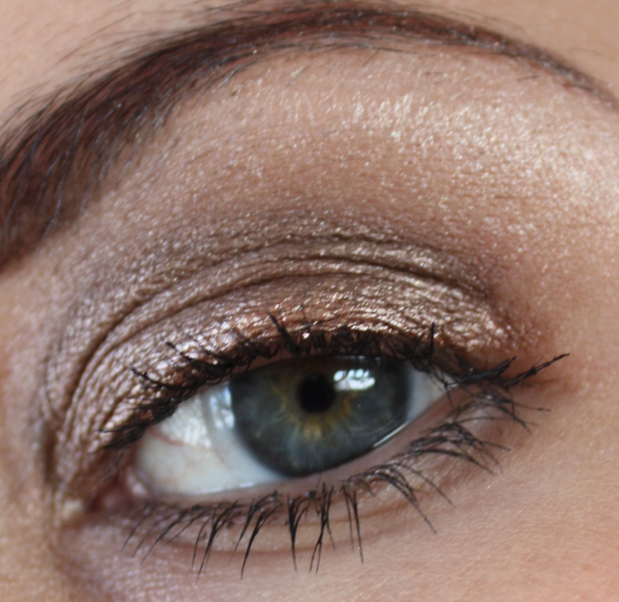 2100x2041 Easy Eye Look With Josie Maran Coconut Watercolor Eyeshadow - Watercolor Eyeshadow