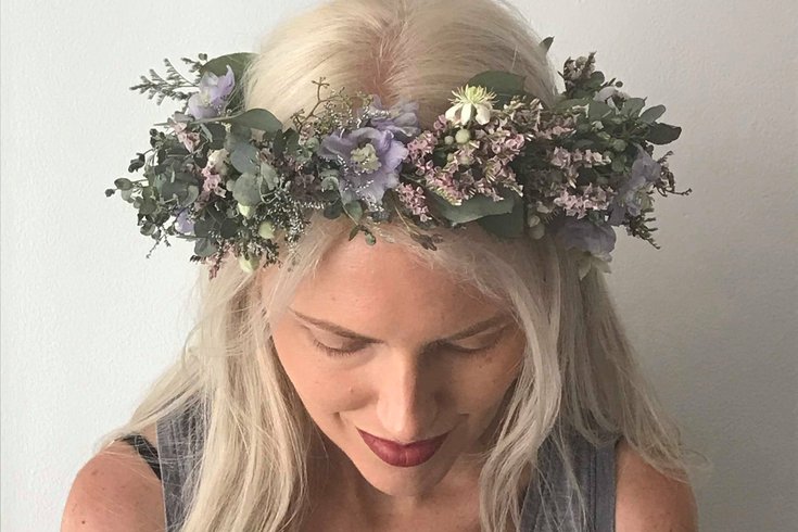 735x490 Create A Beautiful Flower Crown With Real Flowers - Watercolor Flower Crown