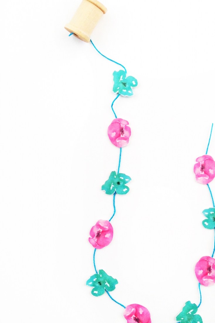 733x1100 Gifting Diy Mini Watercolor Flower Garlandmaritza Lisa - Watercolor Flower Garland