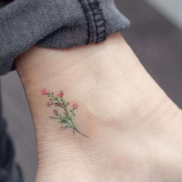 640x640 Tiny Watercolor Flower Tattoo On Ankle - Watercolor Flower Tattoo
