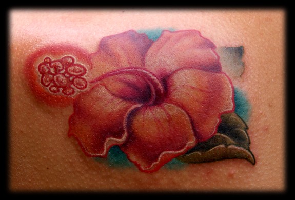 575x390 Watercolor Hibiscus Tattoo On Leg - Watercolor Hibiscus Tattoo