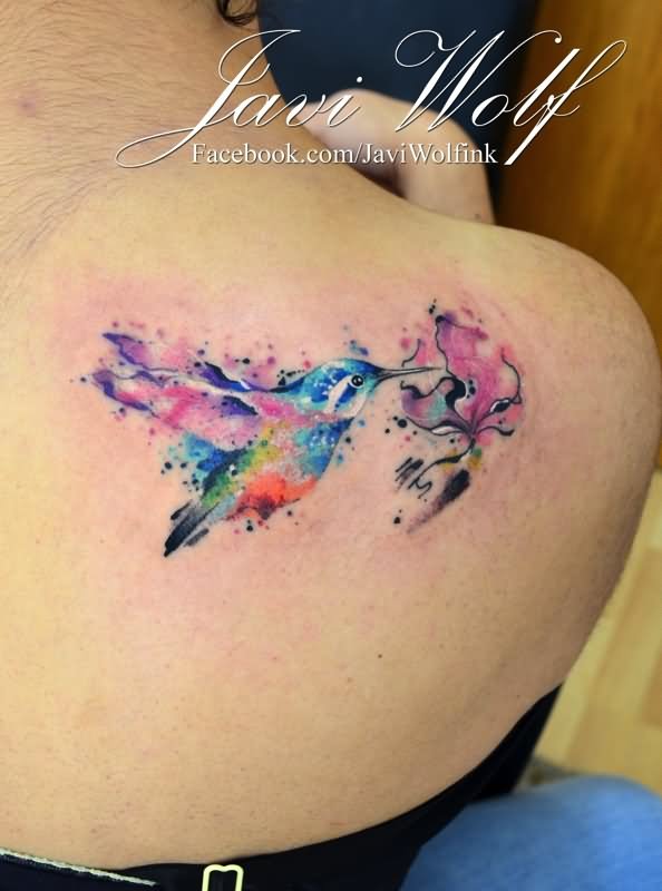 594x800 Watercolor Hummingbird Tattoo On Right Back Shoulder By Javi Wolf - Watercolor Hummingbird Tattoo