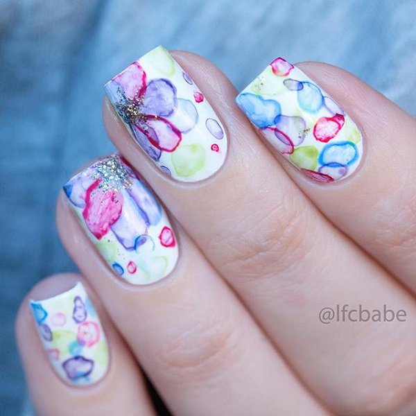 600x600 7 Watercolor Nail Art Ideas - Watercolor Nail Polish Designs