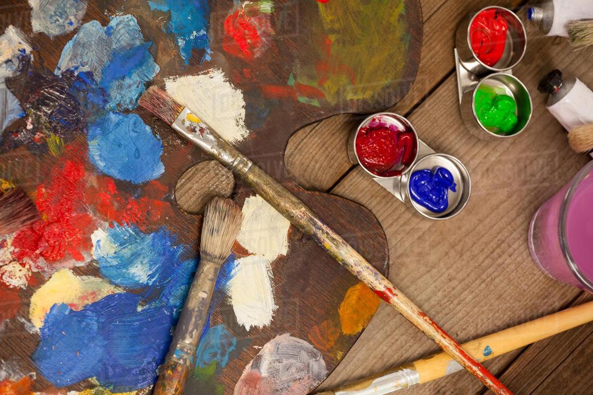 1200x800 Palette With Multiple Colors, Watercolor And Paint Brushes On - Watercolor Paint Palette