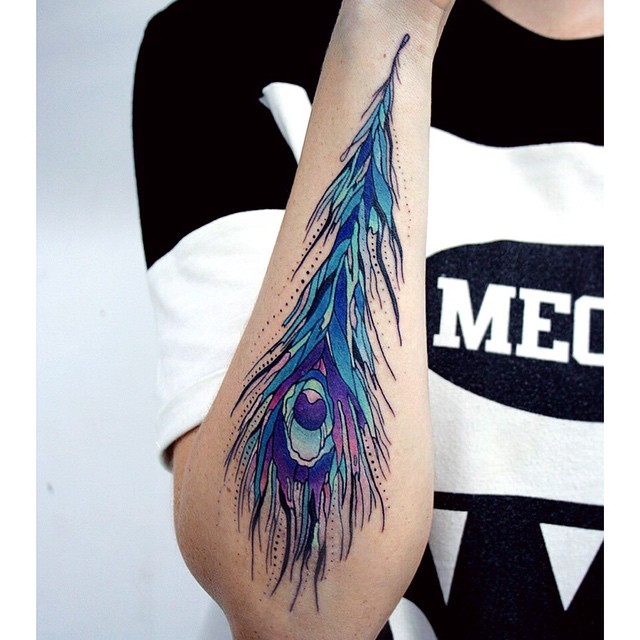 640x640 Watercolor Peacock Feather Tattoo On Right Sleeve - Watercolor Peacock Feather Tattoo