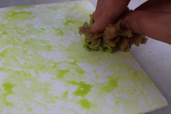 600x400 Fun Painting Activity Make Your Own Watercolor Postcards - Watercolor Sponge