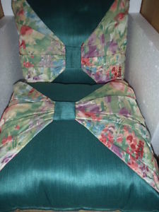 225x300 Set Of 2 Croscill Decorative Throw Pillows Green Watercolor Floral - Watercolor Throw Pillows