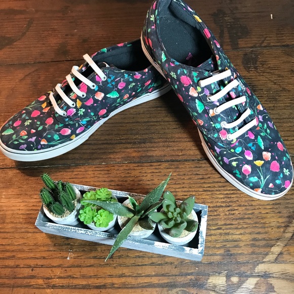 580x580 Vans Shoes Watercolor Floral Elastic Lace Slip Ons Low Poshmark - Watercolor Vans