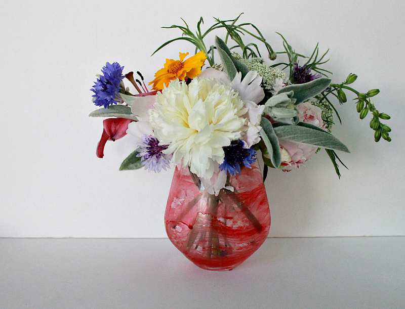 800x611 Diy Watercolor Vase Gold And Bloom - Watercolor Vase