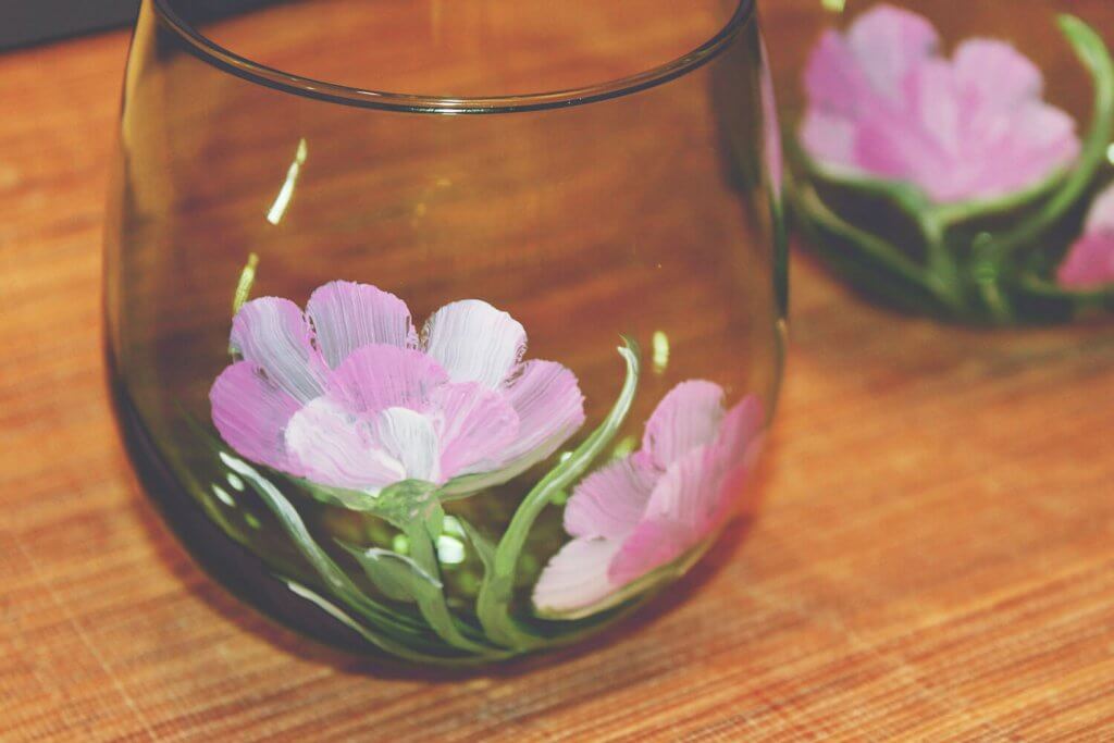 1024x683crylic Paint On Glass Tips For Ensuring Yourrtwork Lasts - Acrylic Painting On Glass