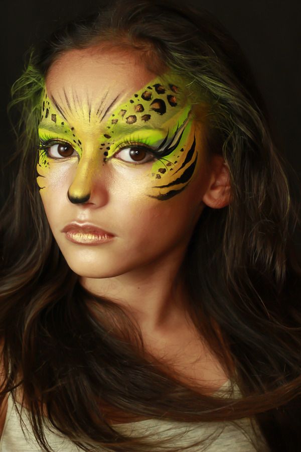 600x900 Taking Cat Eye To A Whole New Level Hehe Feline Holiday - Adult Face Painting