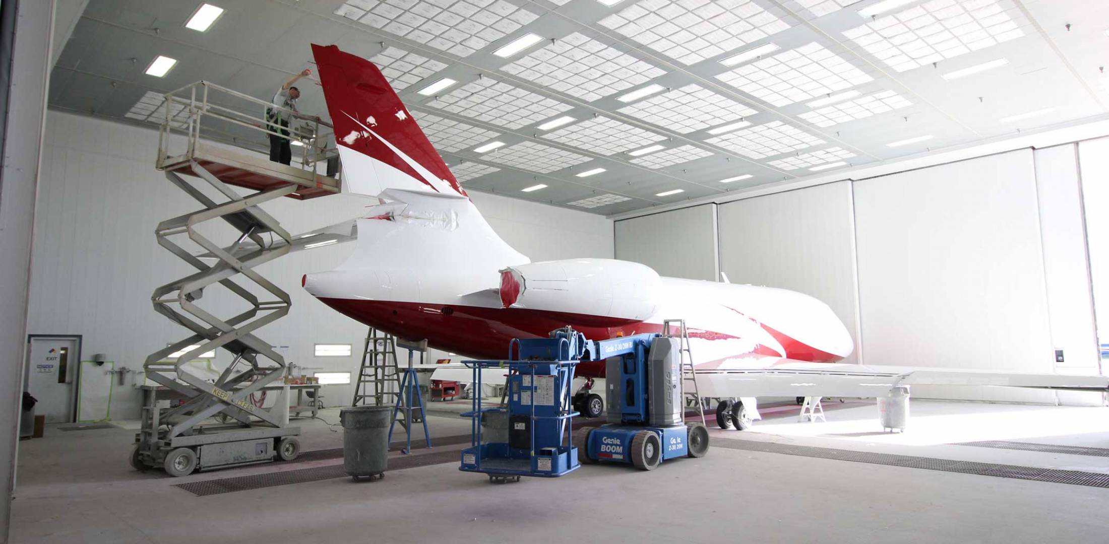 2200x1080 Industry Study Details Best Paint Practices Business Aviation - Aircraft Painting