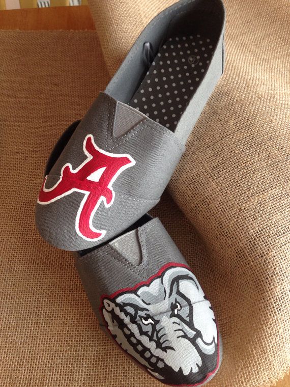 570x760 Boutique Style Hand Painted Custom Alabama Bama Crimson Tide Roll - Alabama Crimson Tide Painting