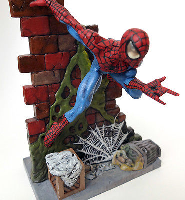 371x400 Marvel Amazing Spiderman Pro Built Amp Painted 1996 Toy Biz Model - Amazing Spider Man Painting