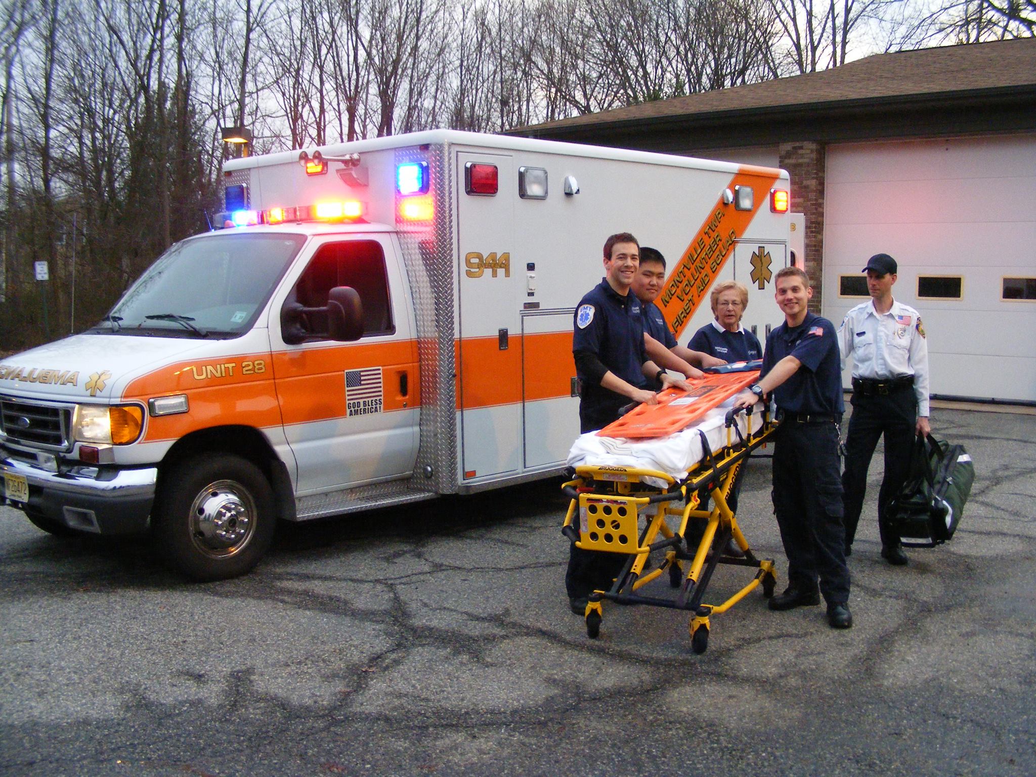 2048x1536 Montville Township First Aid Squad To Host Painting Fundraiser - Ambulance Painting