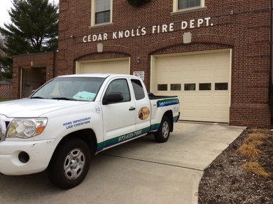 390x292 Painting The Ambulance Garage Of First Aid Squad - Ambulance Painting