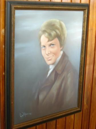 337x450 Amelia Earhart Painting, Wright Bros. Nat'L Memorial - Amelia Earhart Painting