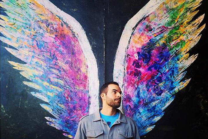 712x474 Discover The Global Angel Wings Project In Los Angeles Discover - Angel Wings Painting
