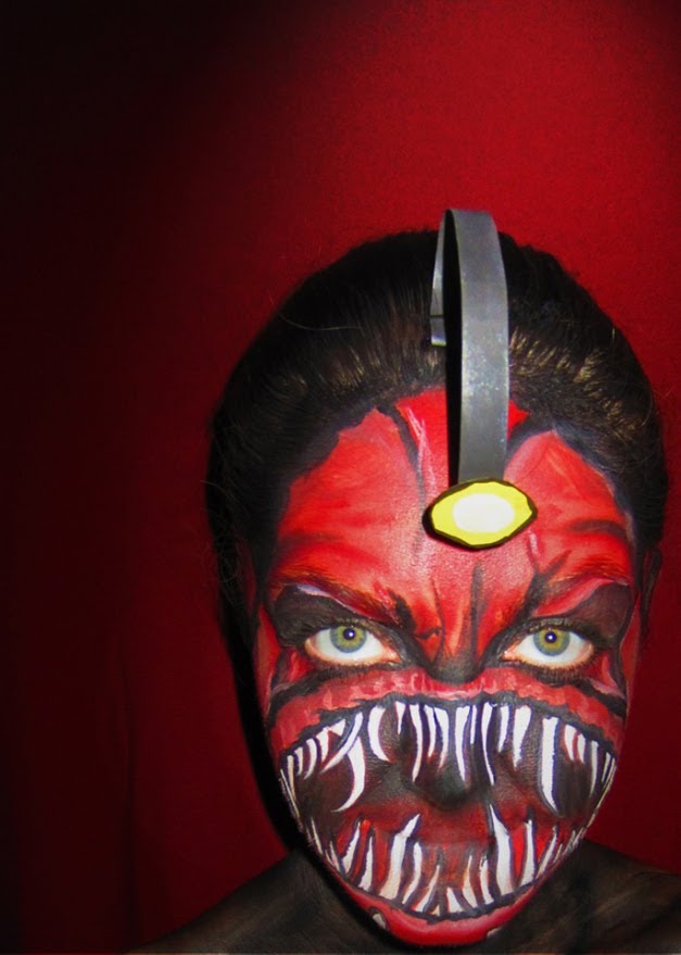 627x879 Angler Fish Face Paint In Action - Angler Fish Painting