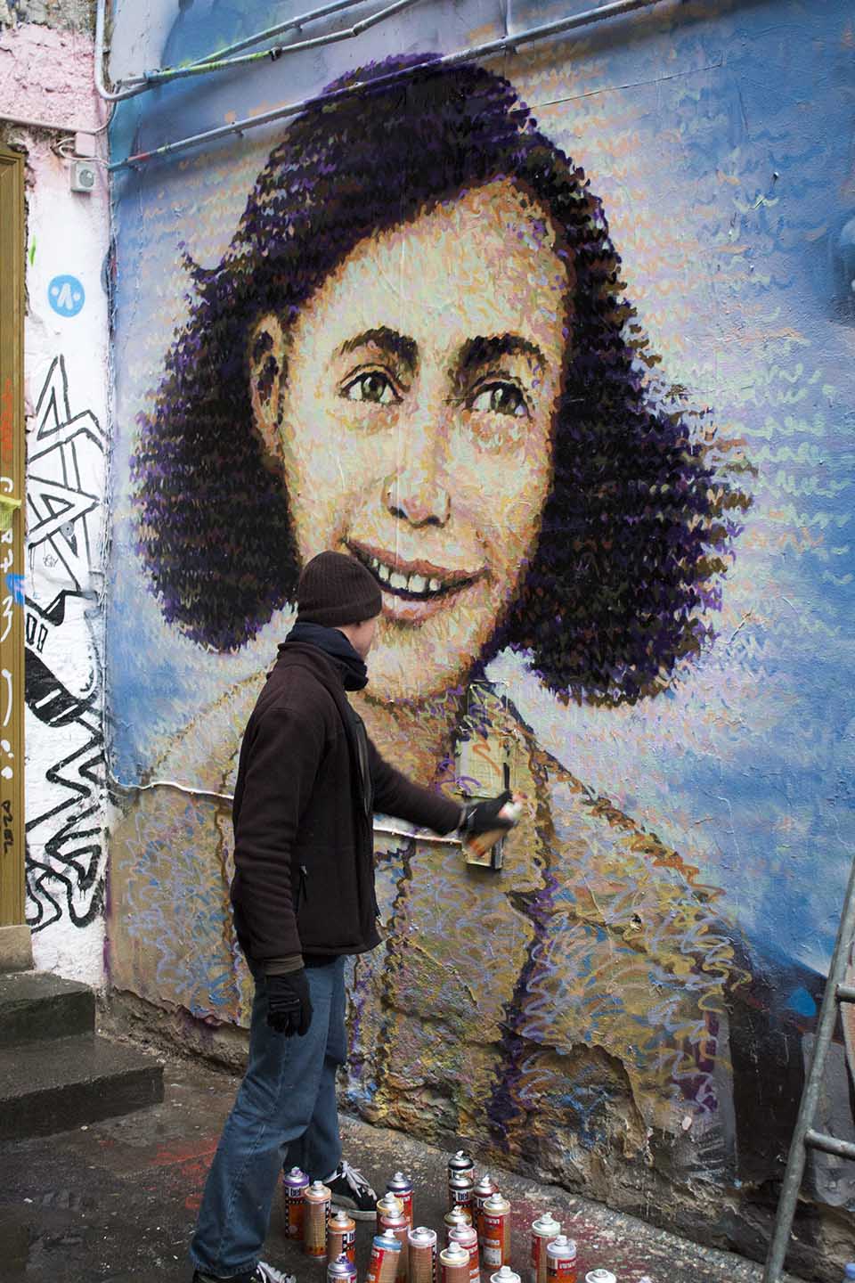 960x1440 Street Artist Jimmy C. Aka. James Cochran Portrait Anne Frank - Anne Frank Painting