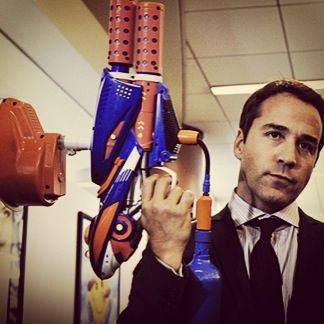 324x324 Not Sure If The Paint Ball Gun Clashes But Then Again It Is Ari - Ari Gold Paintball Painting