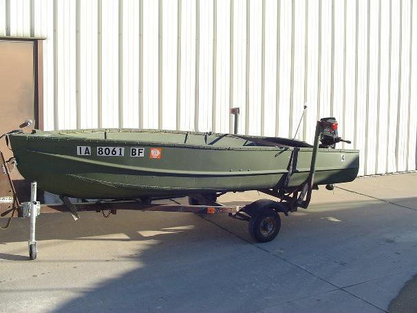 606x454 Arkansas Traveler Aluminum Boats Usedv Hull - Arkansas Traveler Painting