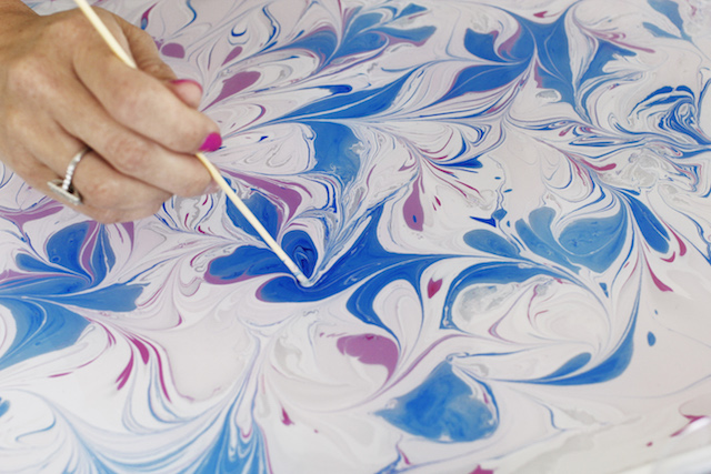 640x427 How To Make Marbled Paper - Art Design Painting
